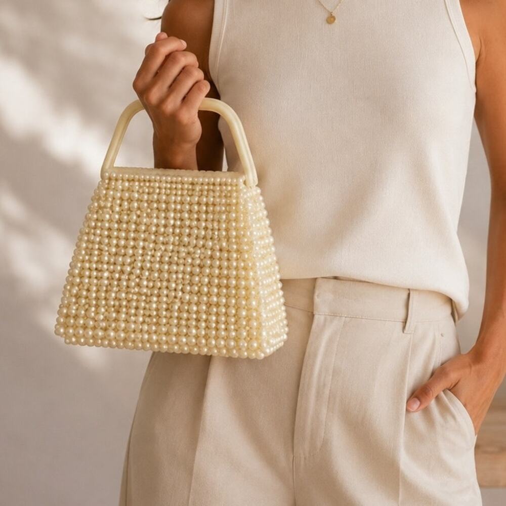 Vintage Cream / Off White Beaded Handbag